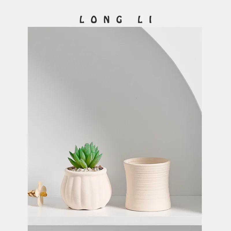 Mini-Pot Artisanal "Essence" – Le Charme de l'Unique